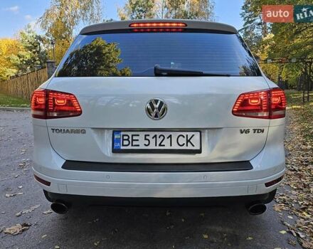 Белый Фольксваген Туарег, объемом двигателя 2.97 л и пробегом 110 тыс. км за 18000 $, фото 22 на Automoto.ua
