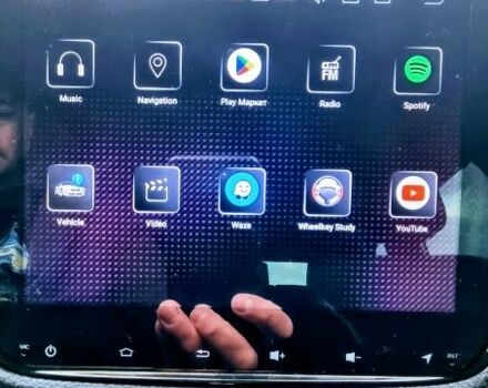 Белый Фольксваген Туарег, объемом двигателя 3 л и пробегом 356 тыс. км за 19600 $, фото 1 на Automoto.ua