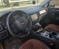 Белый Фольксваген Туарег, объемом двигателя 2.97 л и пробегом 190 тыс. км за 22500 $, фото 7 на Automoto.ua