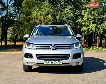 Белый Фольксваген Туарег, объемом двигателя 2.97 л и пробегом 195 тыс. км за 19700 $, фото 1 на Automoto.ua