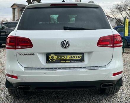 Белый Фольксваген Туарег, объемом двигателя 3 л и пробегом 214 тыс. км за 18999 $, фото 5 на Automoto.ua