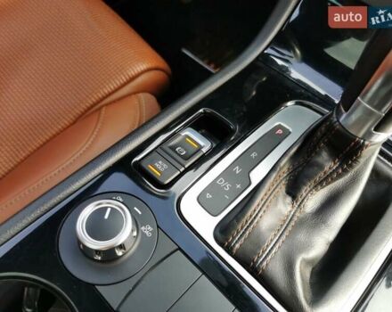 Белый Фольксваген Туарег, объемом двигателя 2.97 л и пробегом 222 тыс. км за 18999 $, фото 43 на Automoto.ua