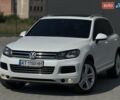 Білий Фольксваген Туарег, об'ємом двигуна 2.97 л та пробігом 292 тис. км за 22900 $, фото 2 на Automoto.ua