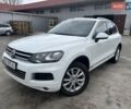 Белый Фольксваген Туарег, объемом двигателя 2.97 л и пробегом 192 тыс. км за 17000 $, фото 1 на Automoto.ua