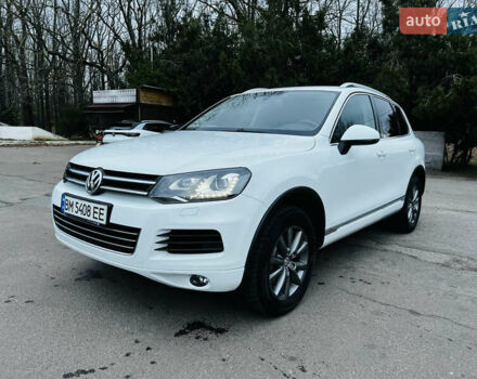 Білий Фольксваген Туарег, об'ємом двигуна 2.97 л та пробігом 344 тис. км за 15900 $, фото 2 на Automoto.ua