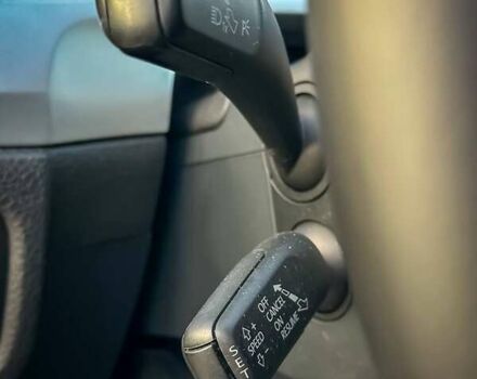 Білий Фольксваген Туарег, об'ємом двигуна 3 л та пробігом 239 тис. км за 19300 $, фото 50 на Automoto.ua