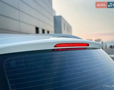 Білий Фольксваген Туарег, об'ємом двигуна 3 л та пробігом 239 тис. км за 19300 $, фото 14 на Automoto.ua