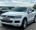 Белый Фольксваген Туарег, объемом двигателя 3 л и пробегом 85 тыс. км за 27690 $, фото 1 на Automoto.ua
