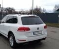 Белый Фольксваген Туарег, объемом двигателя 2.97 л и пробегом 290 тыс. км за 18000 $, фото 10 на Automoto.ua