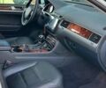 Білий Фольксваген Туарег, об'ємом двигуна 3 л та пробігом 239 тис. км за 19300 $, фото 37 на Automoto.ua