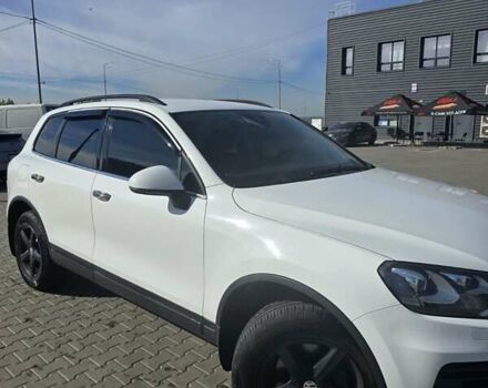 Белый Фольксваген Туарег, объемом двигателя 2.97 л и пробегом 190 тыс. км за 22500 $, фото 5 на Automoto.ua