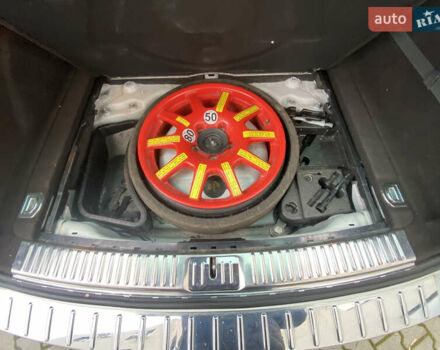 Белый Фольксваген Туарег, объемом двигателя 2.97 л и пробегом 260 тыс. км за 22500 $, фото 55 на Automoto.ua