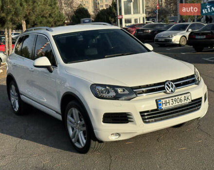 Белый Фольксваген Туарег, объемом двигателя 2.97 л и пробегом 220 тыс. км за 17700 $, фото 10 на Automoto.ua