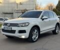 Белый Фольксваген Туарег, объемом двигателя 3 л и пробегом 220 тыс. км за 17700 $, фото 2 на Automoto.ua