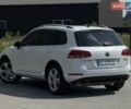 Білий Фольксваген Туарег, об'ємом двигуна 2.97 л та пробігом 292 тис. км за 22900 $, фото 10 на Automoto.ua