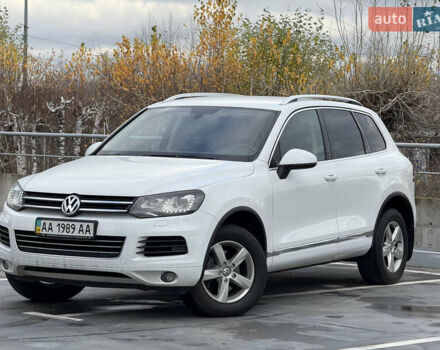 Белый Фольксваген Туарег, объемом двигателя 2.97 л и пробегом 329 тыс. км за 17800 $, фото 3 на Automoto.ua