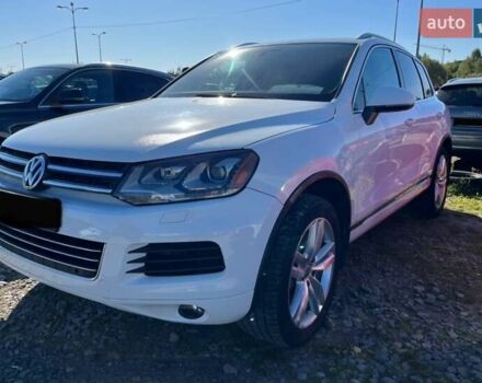 Белый Фольксваген Туарег, объемом двигателя 3.6 л и пробегом 138 тыс. км за 15300 $, фото 1 на Automoto.ua