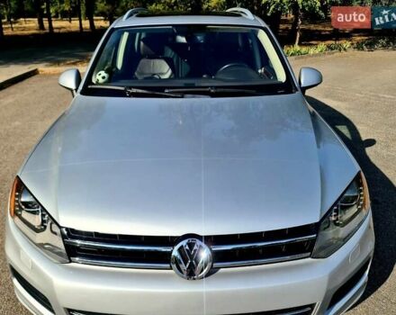 Белый Фольксваген Туарег, объемом двигателя 2.97 л и пробегом 195 тыс. км за 19700 $, фото 3 на Automoto.ua