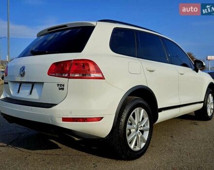 Белый Фольксваген Туарег, объемом двигателя 3 л и пробегом 210 тыс. км за 15900 $, фото 11 на Automoto.ua