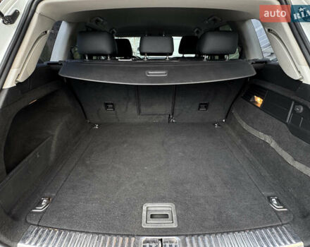 Белый Фольксваген Туарег, объемом двигателя 2.97 л и пробегом 220 тыс. км за 17700 $, фото 27 на Automoto.ua