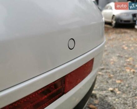 Белый Фольксваген Туарег, объемом двигателя 2.97 л и пробегом 222 тыс. км за 18999 $, фото 20 на Automoto.ua