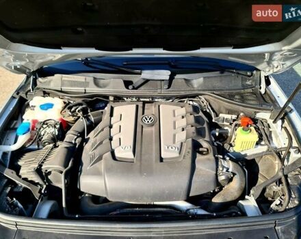 Белый Фольксваген Туарег, объемом двигателя 2.97 л и пробегом 195 тыс. км за 19700 $, фото 34 на Automoto.ua