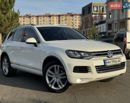 Белый Фольксваген Туарег, объемом двигателя 2.97 л и пробегом 220 тыс. км за 17700 $, фото 12 на Automoto.ua
