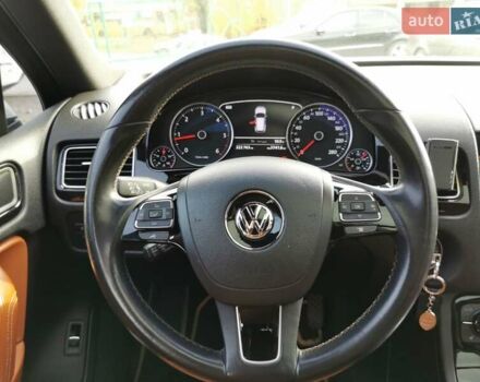 Белый Фольксваген Туарег, объемом двигателя 2.97 л и пробегом 222 тыс. км за 18999 $, фото 25 на Automoto.ua