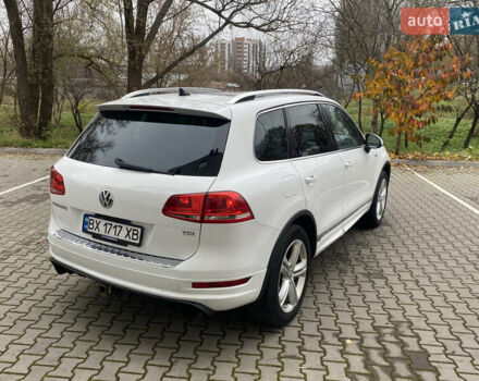 Белый Фольксваген Туарег, объемом двигателя 2.97 л и пробегом 260 тыс. км за 22500 $, фото 15 на Automoto.ua