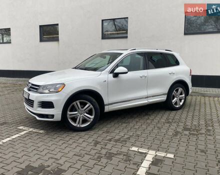 Белый Фольксваген Туарег, объемом двигателя 2.97 л и пробегом 260 тыс. км за 22500 $, фото 35 на Automoto.ua