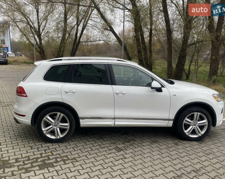 Белый Фольксваген Туарег, объемом двигателя 2.97 л и пробегом 260 тыс. км за 22500 $, фото 10 на Automoto.ua