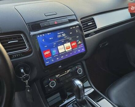 Белый Фольксваген Туарег, объемом двигателя 2.97 л и пробегом 180 тыс. км за 18999 $, фото 30 на Automoto.ua