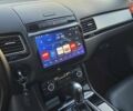 Белый Фольксваген Туарег, объемом двигателя 2.97 л и пробегом 180 тыс. км за 18999 $, фото 30 на Automoto.ua