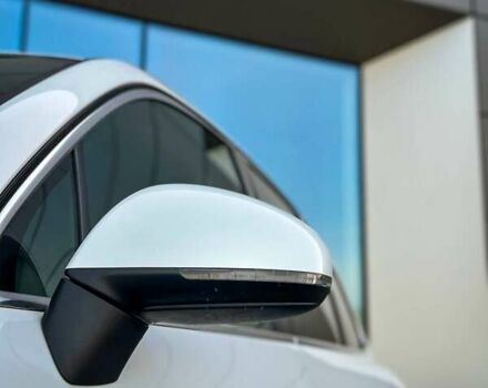 Білий Фольксваген Туарег, об'ємом двигуна 3 л та пробігом 239 тис. км за 19300 $, фото 15 на Automoto.ua