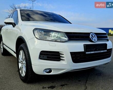 Белый Фольксваген Туарег, объемом двигателя 3 л и пробегом 210 тыс. км за 15900 $, фото 17 на Automoto.ua