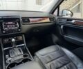 Белый Фольксваген Туарег, объемом двигателя 3 л и пробегом 220 тыс. км за 17700 $, фото 9 на Automoto.ua
