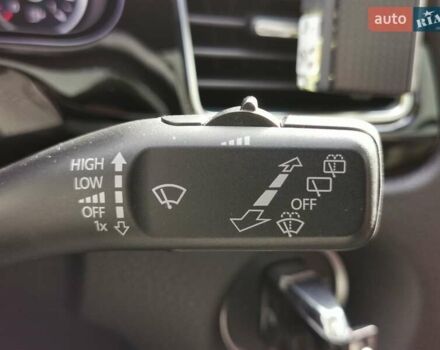 Белый Фольксваген Туарег, объемом двигателя 2.97 л и пробегом 222 тыс. км за 18999 $, фото 37 на Automoto.ua