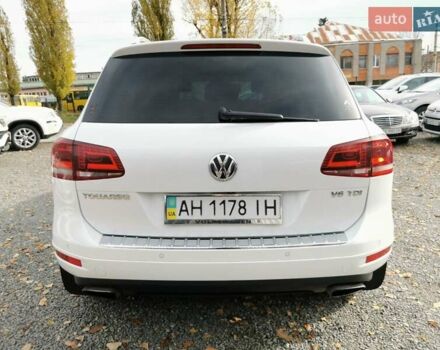 Белый Фольксваген Туарег, объемом двигателя 2.97 л и пробегом 222 тыс. км за 18999 $, фото 10 на Automoto.ua