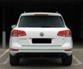 Белый Фольксваген Туарег, объемом двигателя 3 л и пробегом 103 тыс. км за 11900 $, фото 4 на Automoto.ua