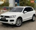 Белый Фольксваген Туарег, объемом двигателя 2.98 л и пробегом 258 тыс. км за 22499 $, фото 1 на Automoto.ua