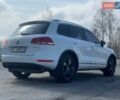 Белый Фольксваген Туарег, объемом двигателя 3 л и пробегом 229 тыс. км за 21000 $, фото 32 на Automoto.ua