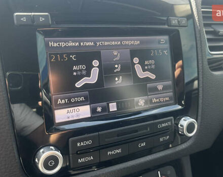 Белый Фольксваген Туарег, объемом двигателя 2.97 л и пробегом 221 тыс. км за 21700 $, фото 10 на Automoto.ua