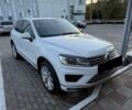 Белый Фольксваген Туарег, объемом двигателя 2.97 л и пробегом 145 тыс. км за 31500 $, фото 4 на Automoto.ua