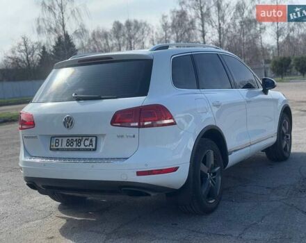 Белый Фольксваген Туарег, объемом двигателя 3 л и пробегом 229 тыс. км за 21000 $, фото 37 на Automoto.ua
