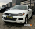 Білий Фольксваген Туарег, об'ємом двигуна 3 л та пробігом 283 тис. км за 20800 $, фото 2 на Automoto.ua