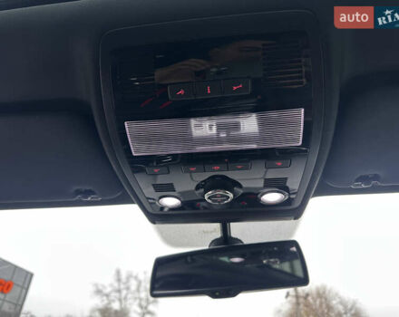 Белый Фольксваген Туарег, объемом двигателя 2.97 л и пробегом 260 тыс. км за 21900 $, фото 49 на Automoto.ua