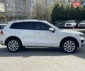 Білий Фольксваген Туарег, об'ємом двигуна 2.97 л та пробігом 228 тис. км за 24500 $, фото 7 на Automoto.ua