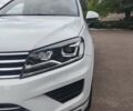 Белый Фольксваген Туарег, объемом двигателя 2.97 л и пробегом 162 тыс. км за 21500 $, фото 7 на Automoto.ua