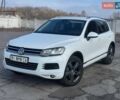 Белый Фольксваген Туарег, объемом двигателя 3 л и пробегом 229 тыс. км за 21000 $, фото 1 на Automoto.ua