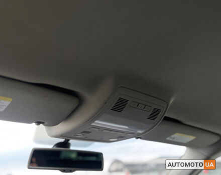 Білий Фольксваген Туарег, об'ємом двигуна 3 л та пробігом 283 тис. км за 20800 $, фото 25 на Automoto.ua
